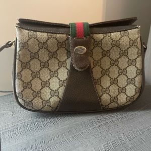 Gucci shoulder bag